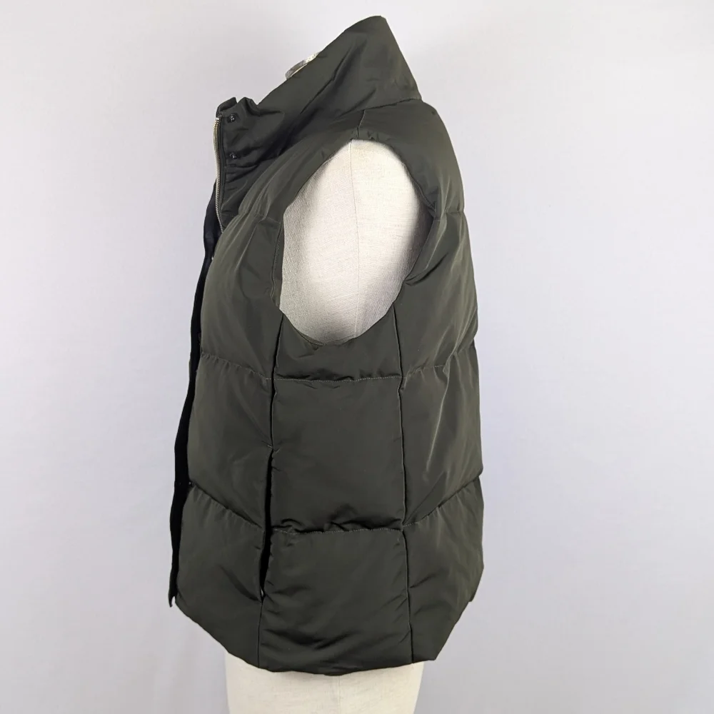 Theory Shell Down Vest Renew Poly 2 Down Feather Blend Fill Dark Rosemary M NWT